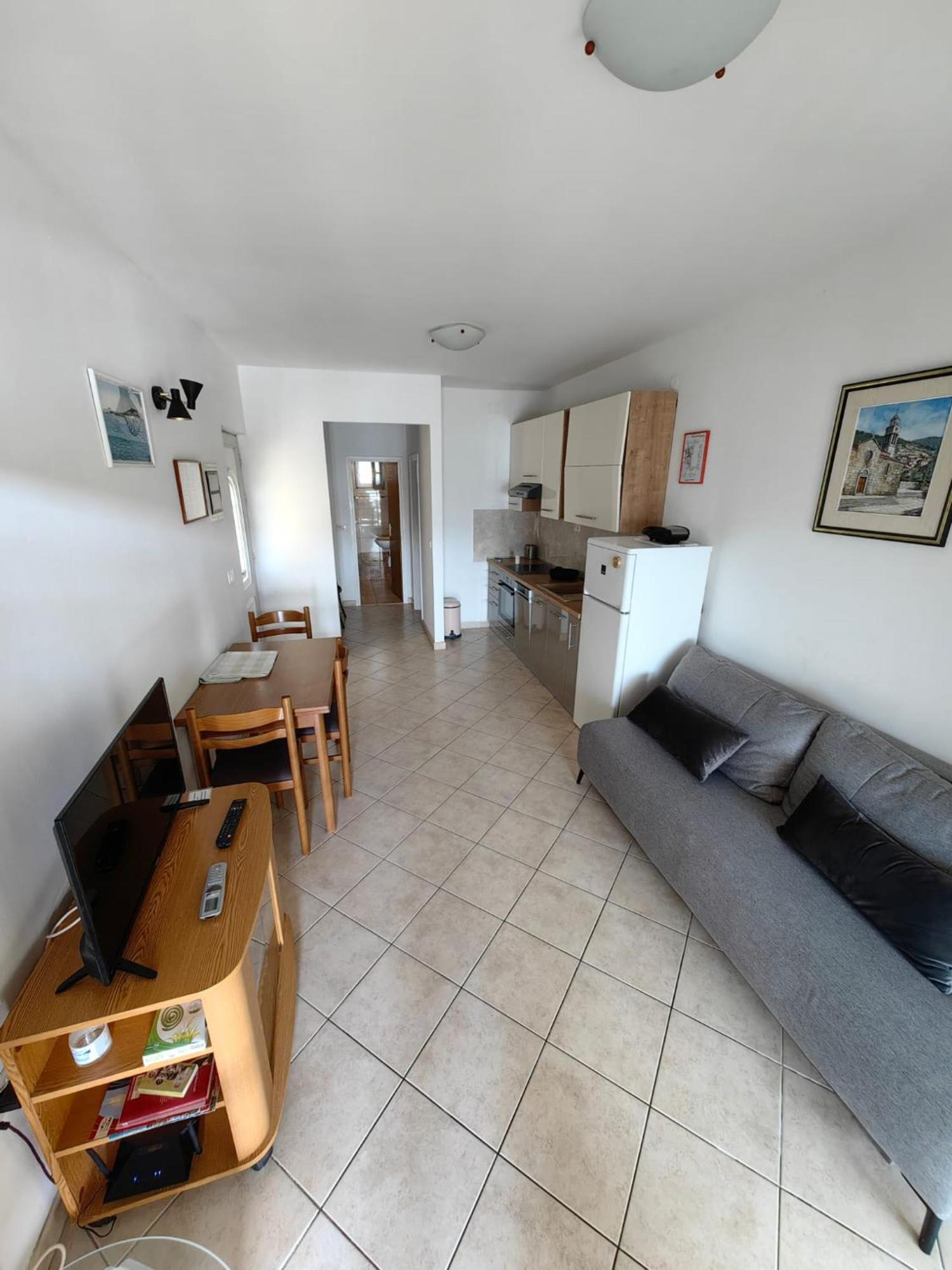Zal Beach Apartments Прижба Екстериор снимка