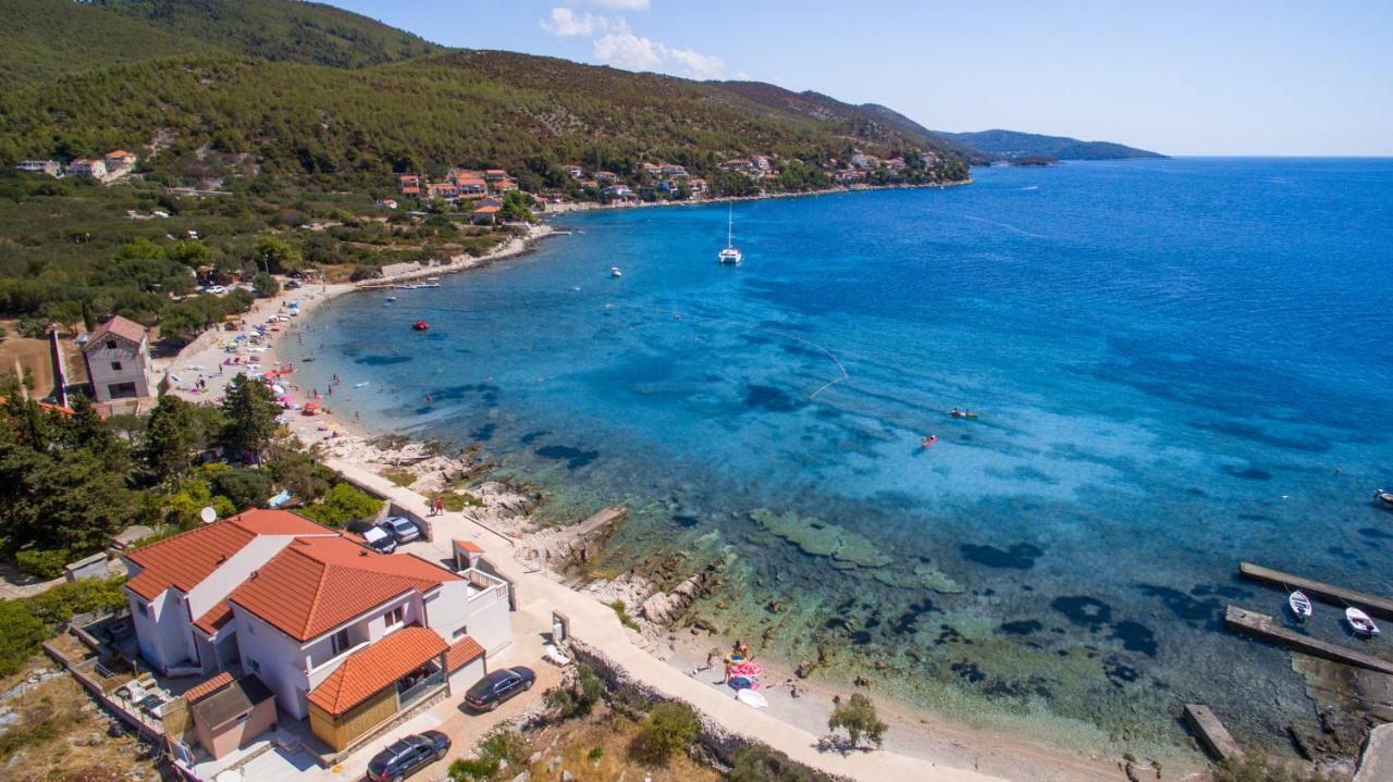 Zal Beach Apartments Прижба Екстериор снимка